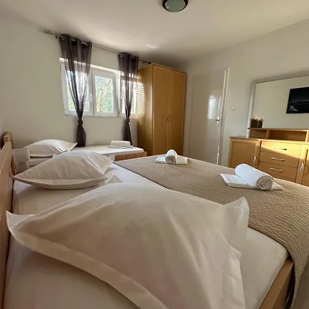 Villa Ruza 30M From The Beach Baska Voda Room photo