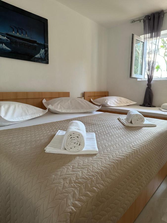 Apartment Ruza 30m From The Baska Voda
