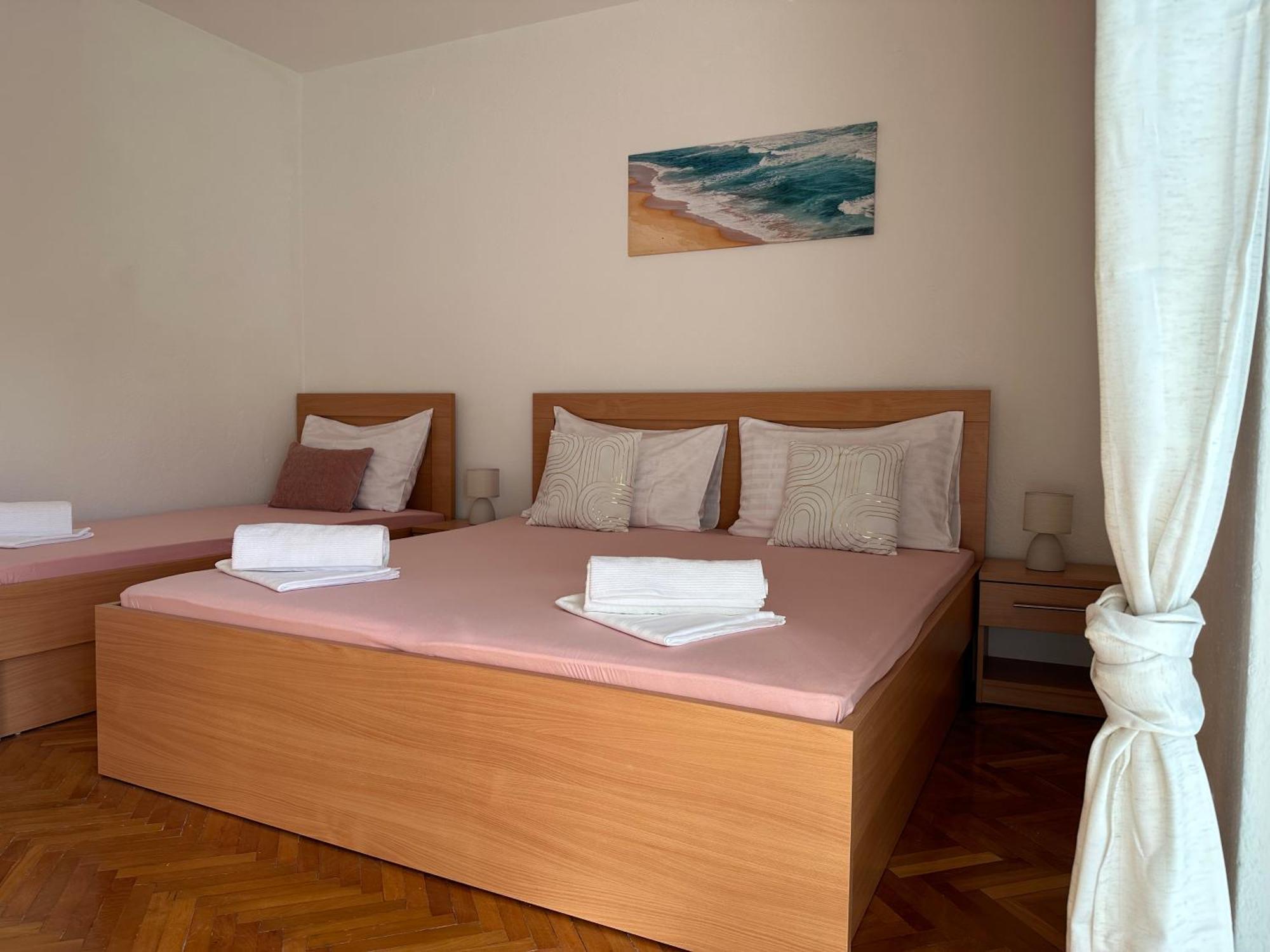 Ruza 30m From The Apartment Baska Voda